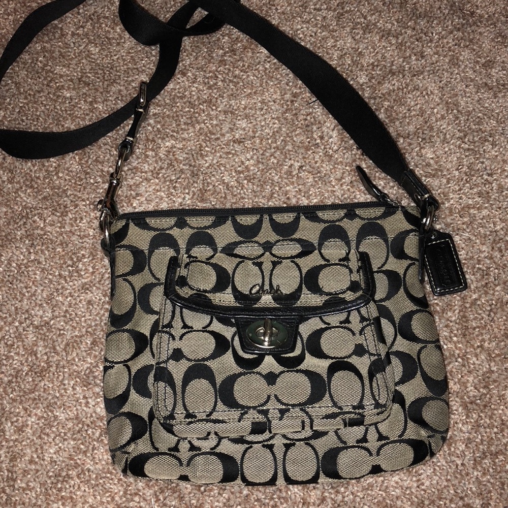 🔅 Authentic Coach Purse